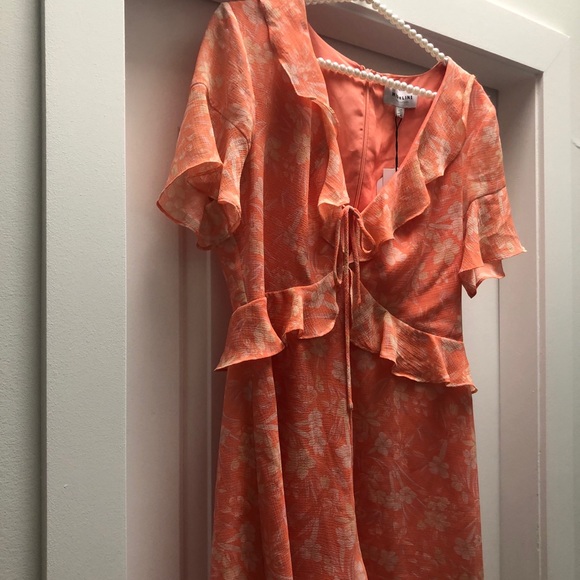 Women’s Highline collective ruffle romper sz L - Picture 4 of 16